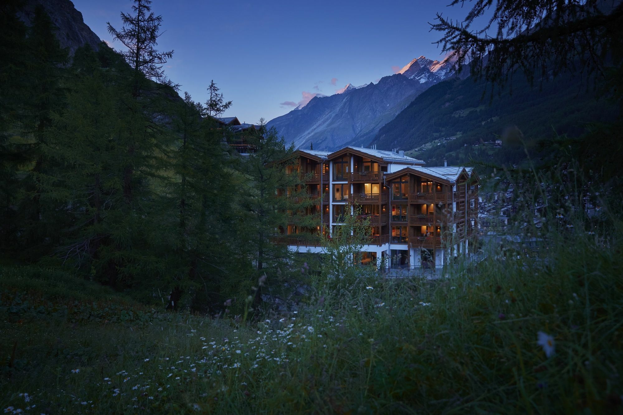 La Vue Luxury Living Apartments Zermatt Bagian luar foto